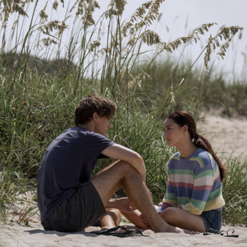 the summer i turned pretty cast on the beach the summer i turned pretty cast on the beach